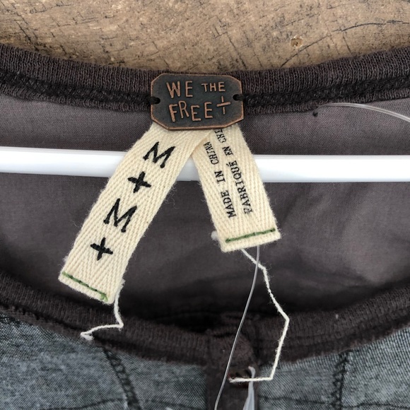 Medium We The Free Oversized Crop Short Sleeve Top - Picture 5 of 5